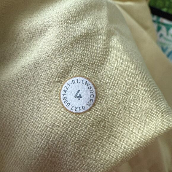 Lululemon Stretch High Rise Women's Jogger Pant Finch Yellow Size 4 Workout - Picture 6 of 6